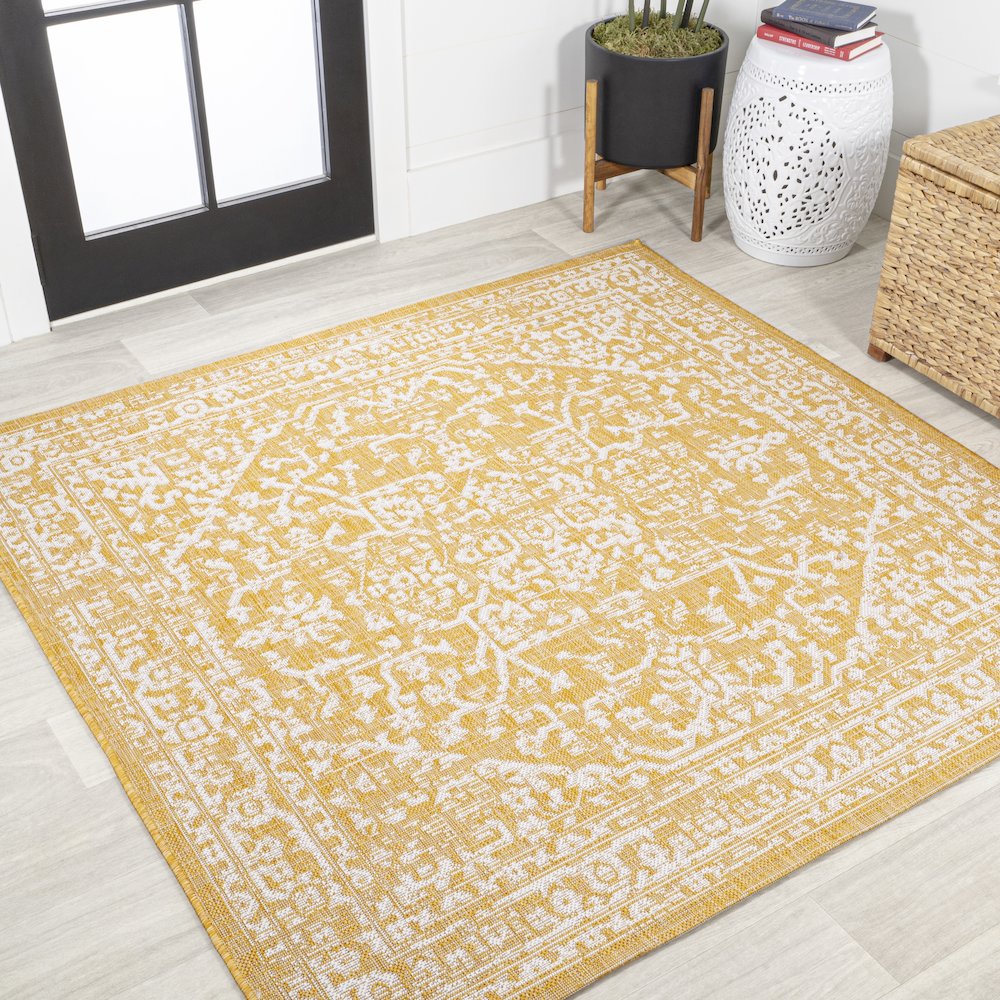 Malta Bohemian Medallion Textured Weave Indoor/Outdoor Area Rug. Picture 2
