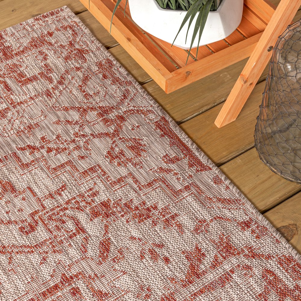 Estrella Bohemian Medallion Textured Weave Indoor/Outdoor Area Rug. Picture 5