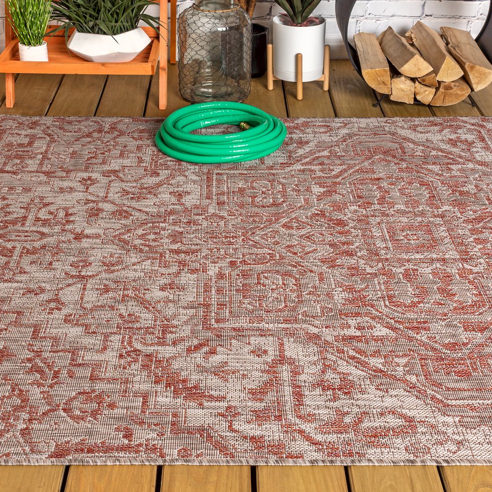 Estrella Bohemian Medallion Textured Weave Indoor/Outdoor Area Rug. Picture 4