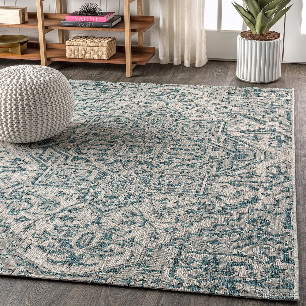 Estrella Bohemian Medallion Textured Weave Indoor/Outdoor Area Rug. Picture 3