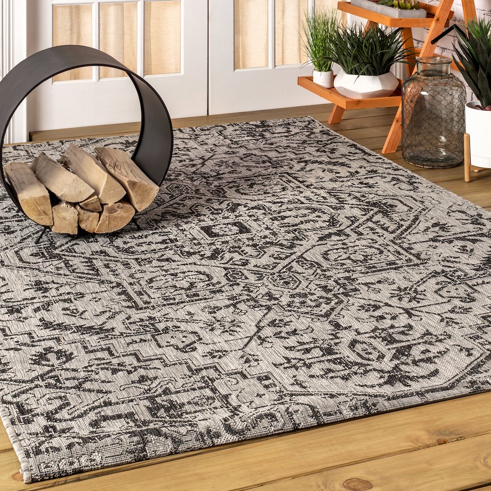 Estrella Bohemian Medallion Textured Weave Indoor/Outdoor Area Rug. Picture 2