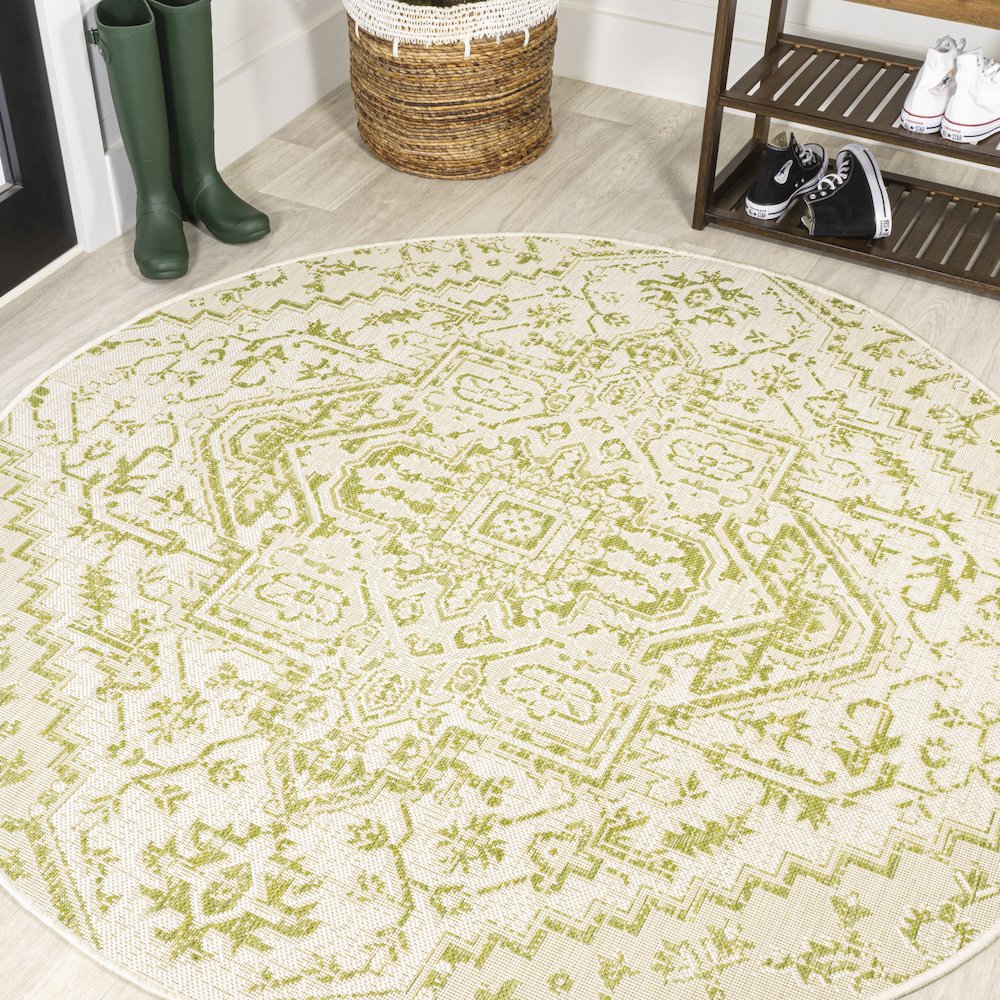 Estrella Bohemian Medallion Textured Weave Indoor/Outdoor Area Rug. Picture 2