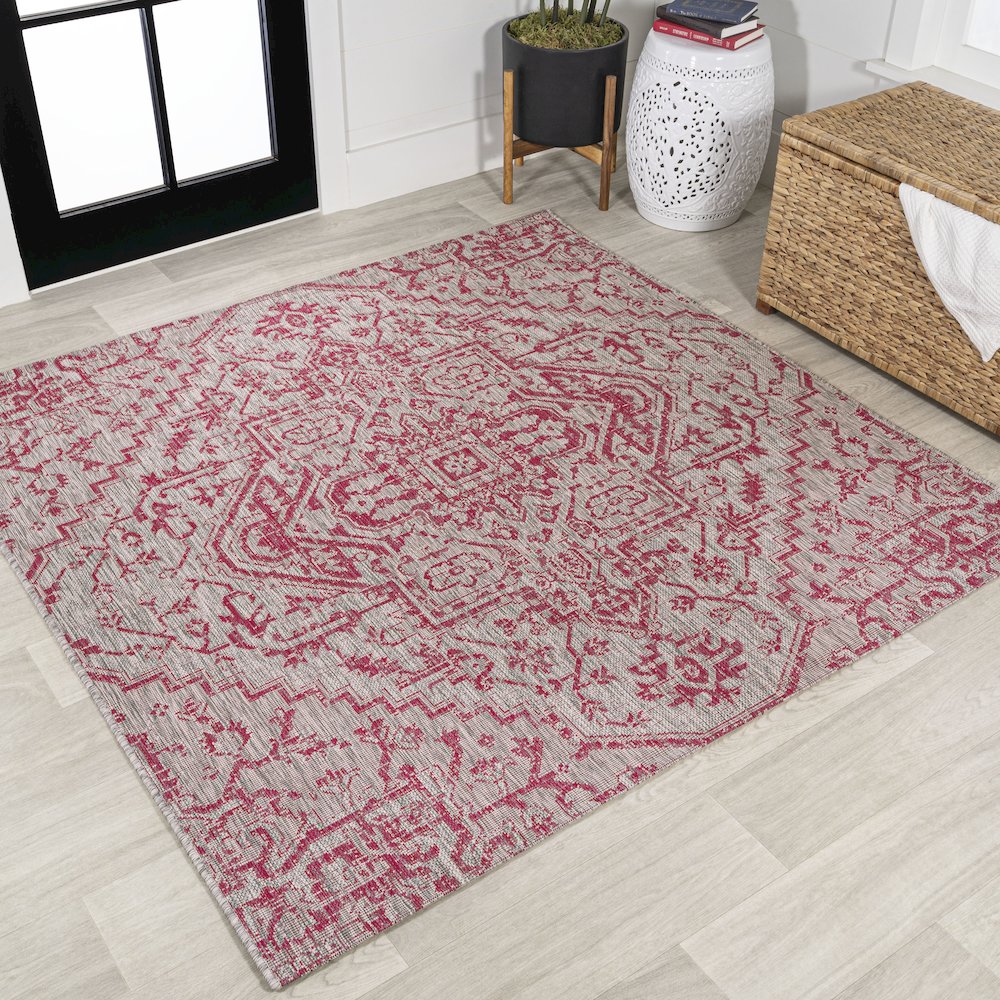 Estrella Bohemian Medallion Textured Weave Indoor/Outdoor Area Rug. Picture 2