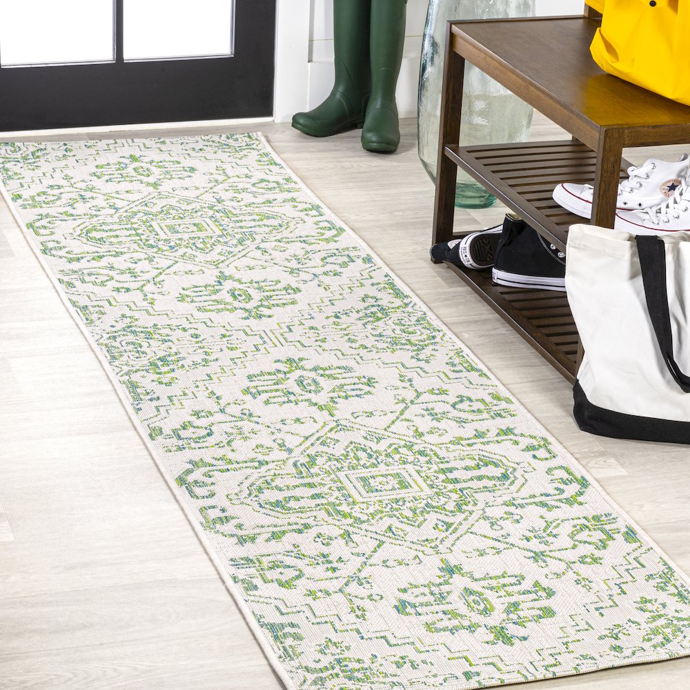 Estrella Bohemian Medallion Textured Weave Indoor/Outdoor Area Rug. Picture 2