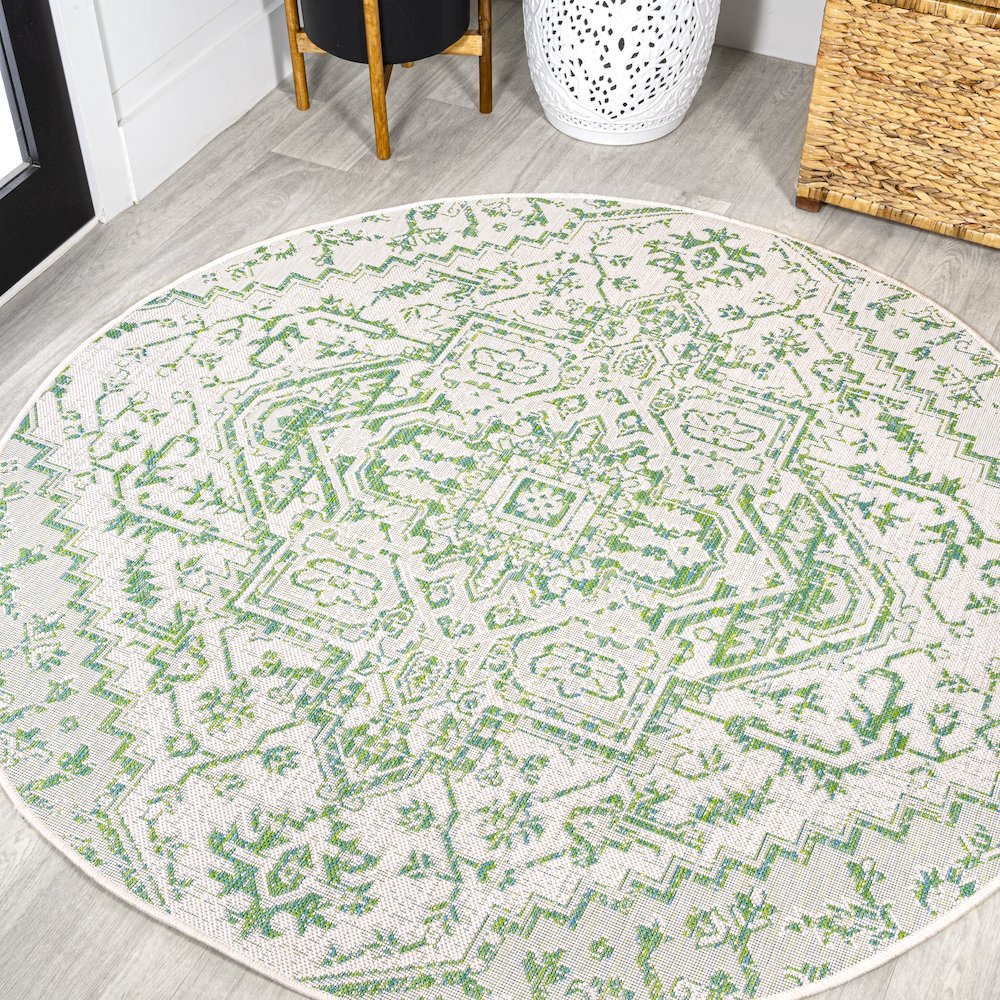 Estrella Bohemian Medallion Textured Weave Indoor/Outdoor Area Rug. Picture 2