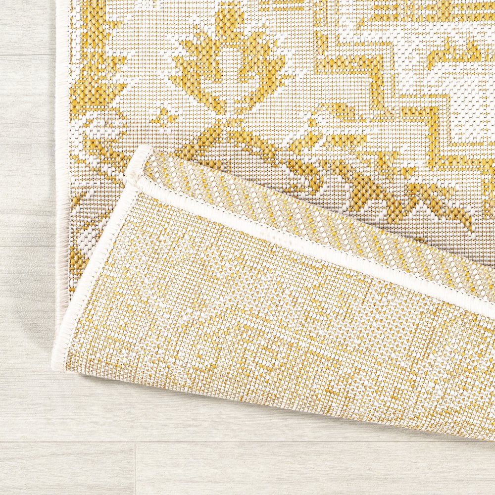 Estrella Bohemian Medallion Textured Weave Indoor/Outdoor Area Rug. Picture 3