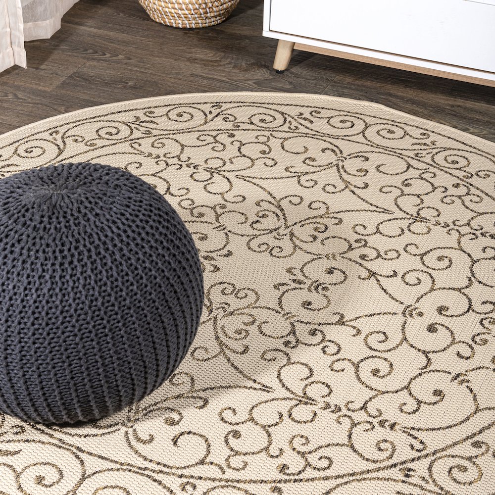 Charleston Vintage Filigree Textured Weave Indoor/Outdoor Round Rug. Picture 2