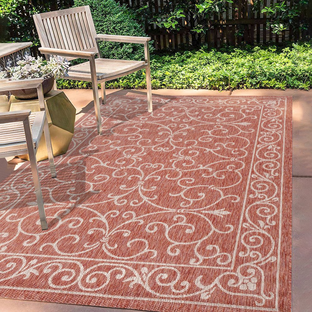 Charleston Vintage Filigree Textured Weave Indoor/Outdoor Area Rug. Picture 5