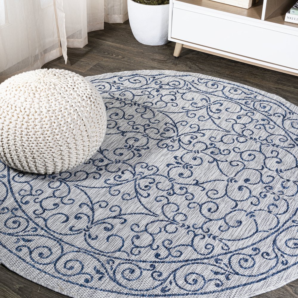 Charleston Vintage Filigree Textured Weave Indoor/Outdoor Round Rug. Picture 2
