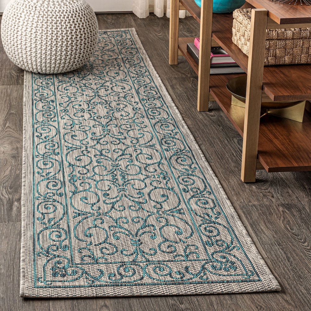 Charleston Vintage Filigree Textured Weave Indoor/Outdoor Runner Rug. Picture 2