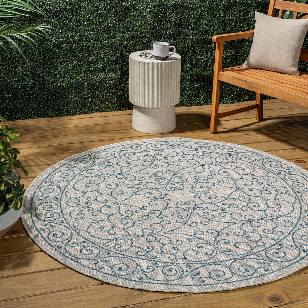 Charleston Vintage Filigree TetuWeave  Indoor/Outdoor  Rug. Picture 1