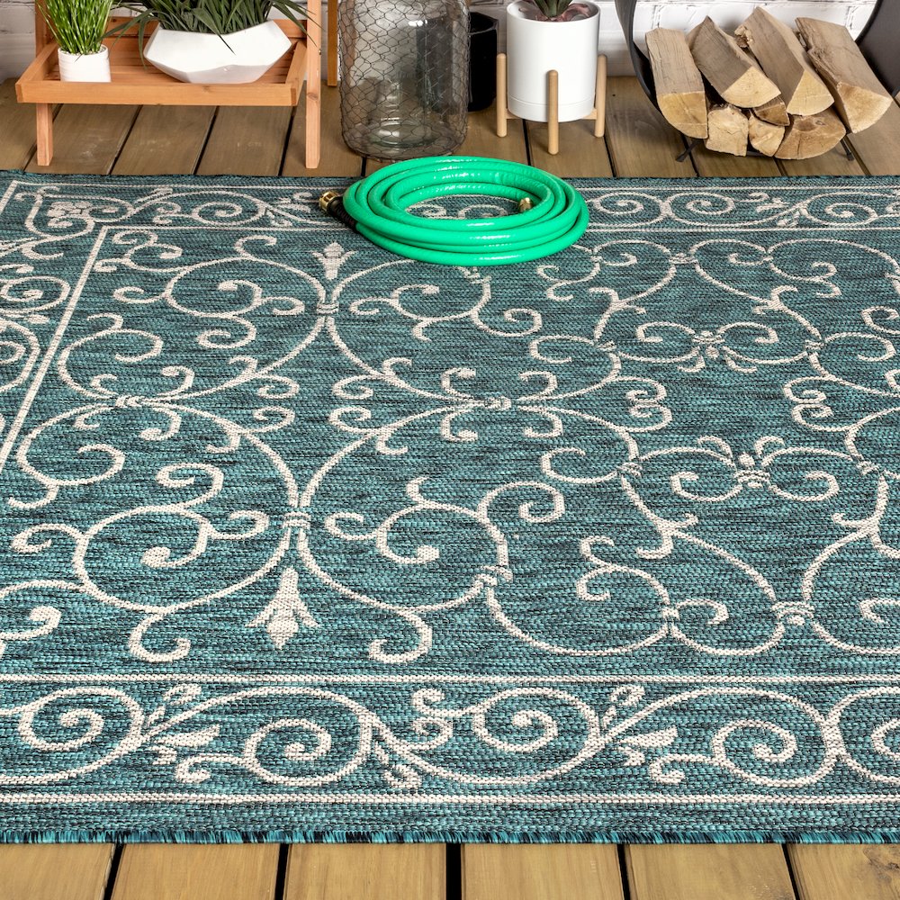 Charleston Vintage Filigree Textured Weave Indoor/Outdoor Area Rug. Picture 4