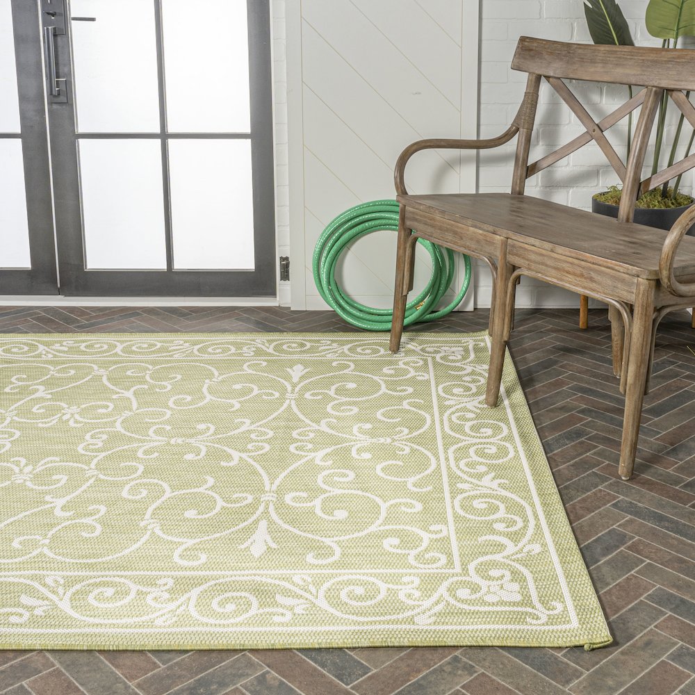 Charleston Vintage Filigree Textured Weave Indoor/Outdoor Area Rug. Picture 7
