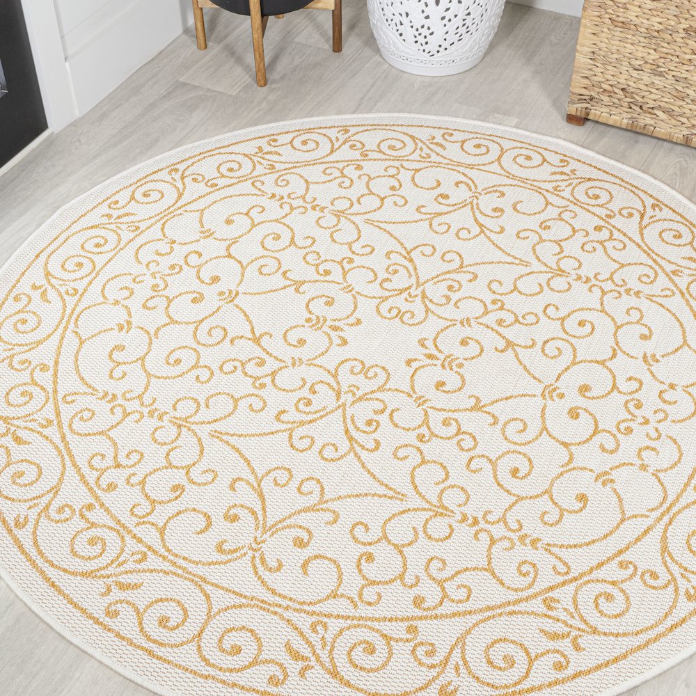 Charleston Vintage Filigree Textured Weave Indoor/Outdoor Round Rug. Picture 2