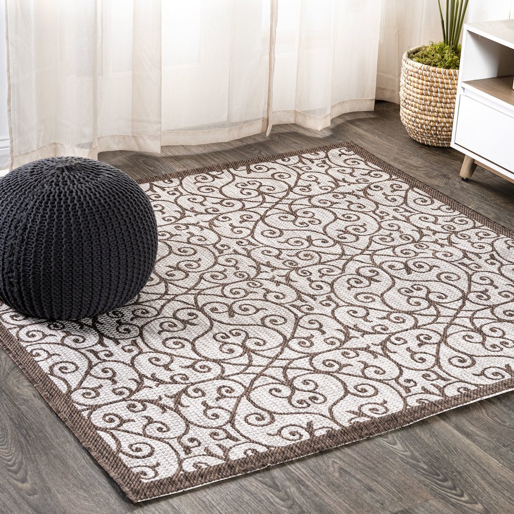 Madrid Vintage Filigree Textured Weave Indoor/Outdoor Square Rug. Picture 2