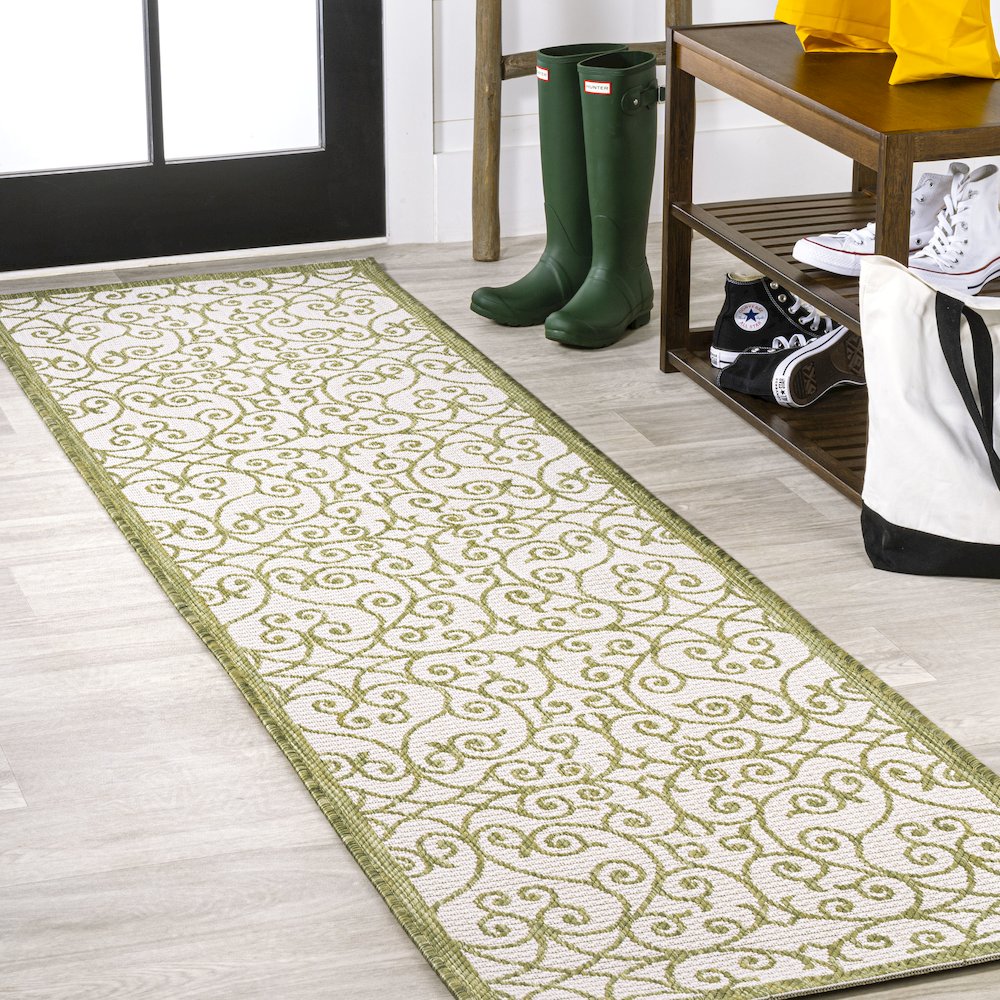 Madrid Vintage Filigree Textured Weave Indoor/Outdoor Runner Rug. Picture 2