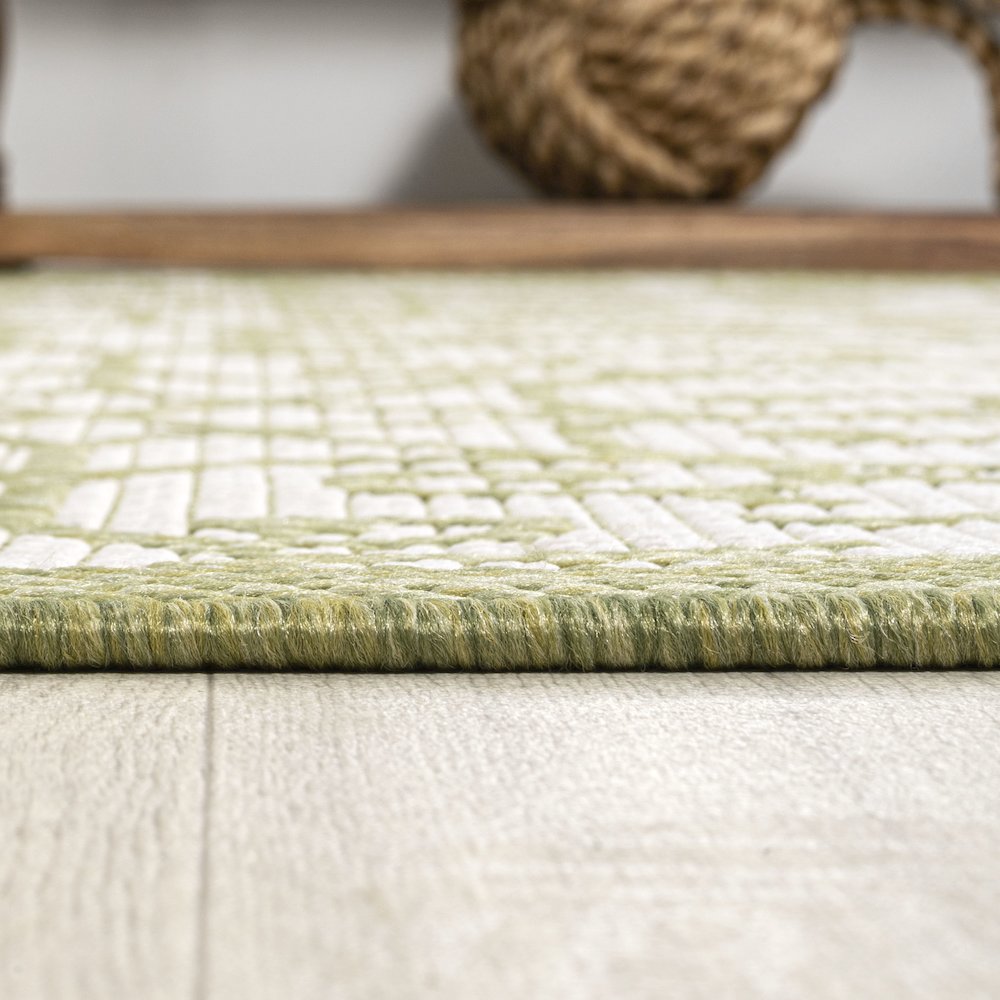 Madrid Vintage Filigree Textured Weave Indoor/Outdoor Runner Rug. Picture 9