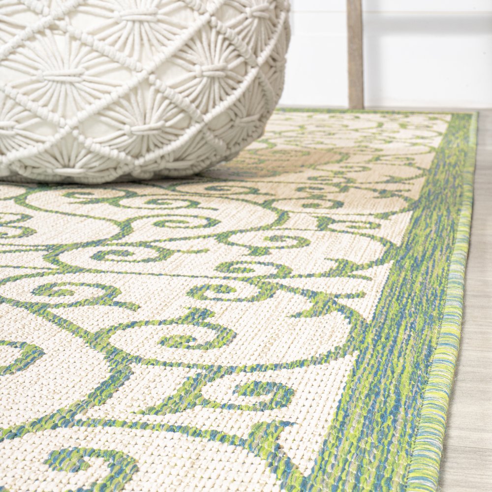 Madrid Vintage Filigree Textured Weave Indoor/Outdoor Runner Rug. Picture 5