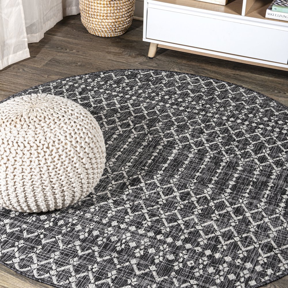 Ourika Moroccan Geometric Textured Weave Indoor/Outdoor Round Rug. Picture 2