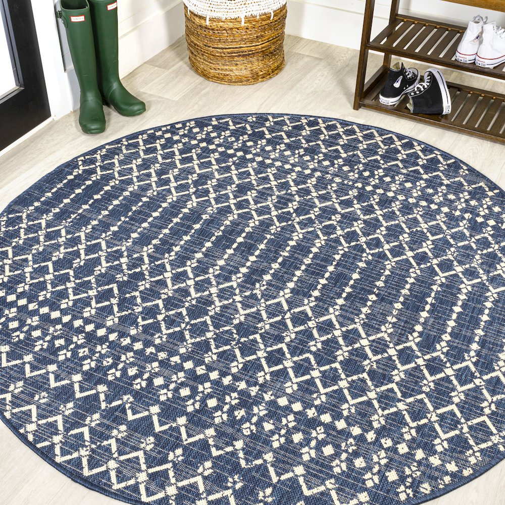 Ourika Moroccan Geometric Textured Weave Indoor/Outdoor Round Rug. Picture 2