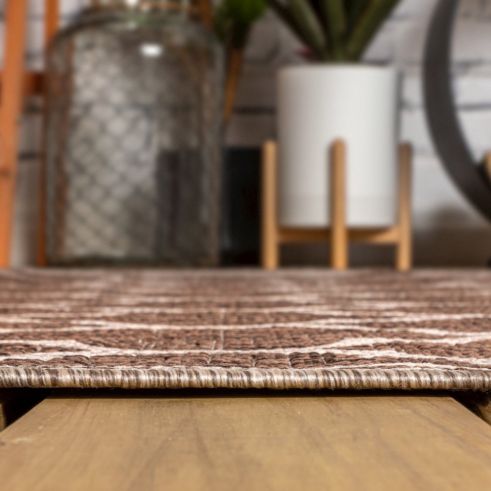 Trebol Moroccan Trellis Textured Weave Indoor/Outdoor Area Rug. Picture 9