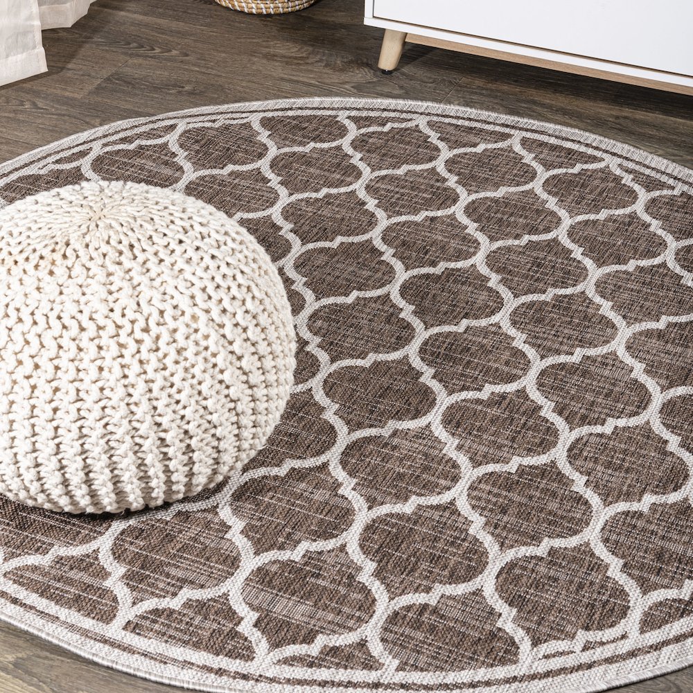 Trebol Moroccan Trellis Textured Weave Indoor/Outdoor Area Rug. Picture 2