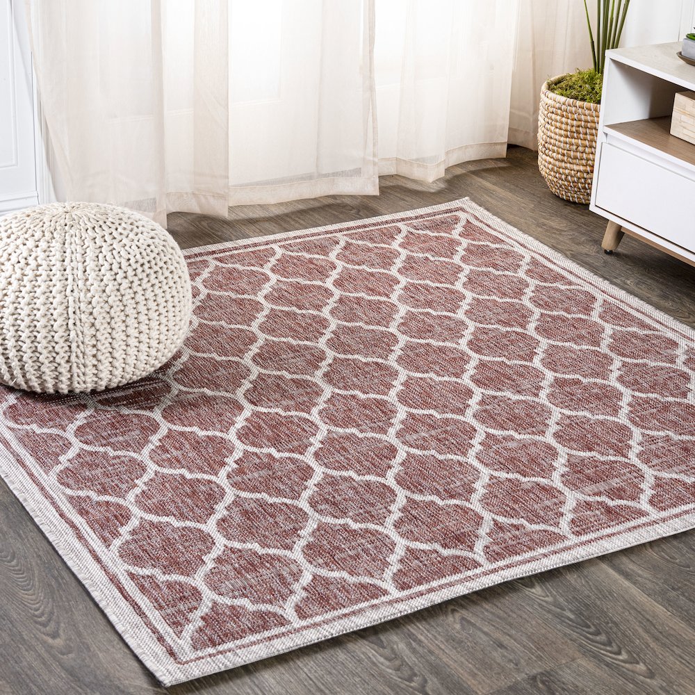 Trebol Moroccan Trellis Textured Weave Indoor/Outdoor Area Rug. Picture 2