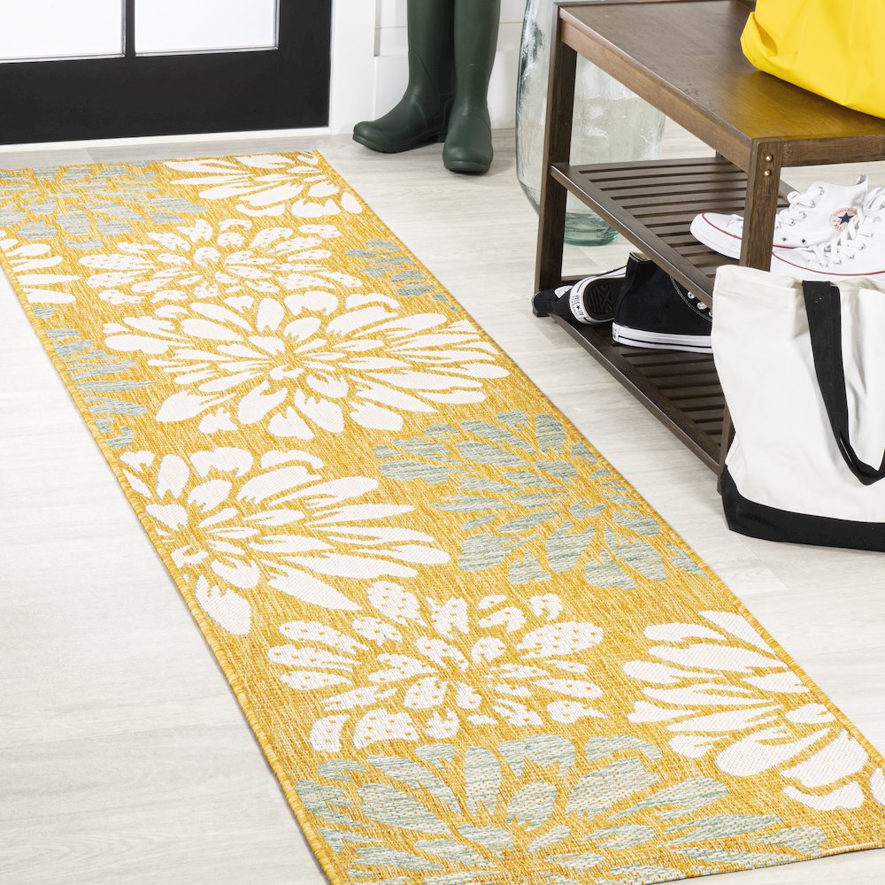 Zinnia Modern Floral Textured Weave Indoor/Outdoor Area Rug. Picture 2