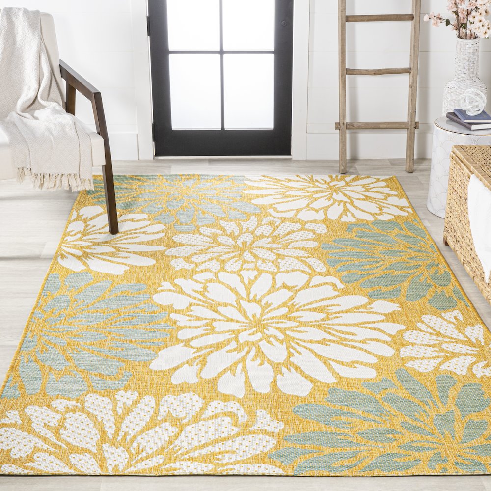 Zinnia Modern Floral Textured Weave Indoor/Outdoor Area Rug. Picture 4