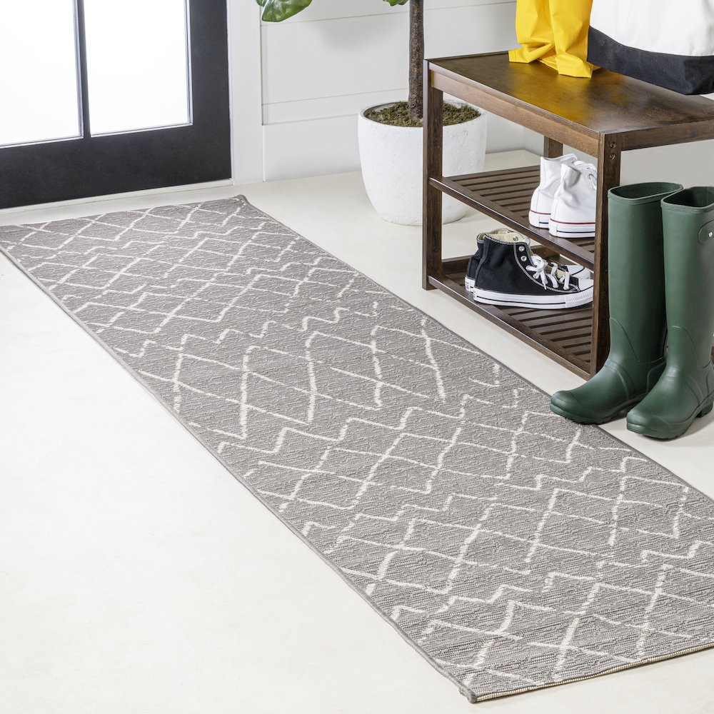 Madaba Moroccan Trellis Indoor/Outdoor Area Rug. Picture 2