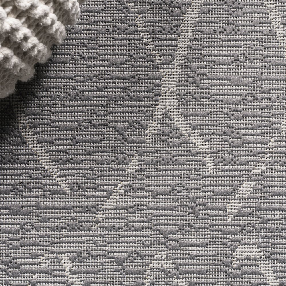 Madaba Moroccan Trellis Indoor/Outdoor Area Rug. Picture 4