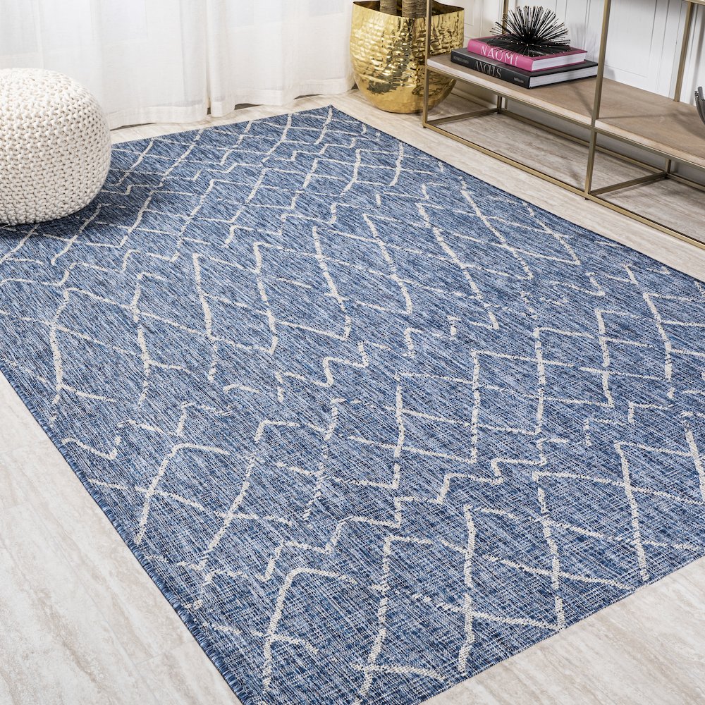 Madaba Moroccan Trellis Indoor/Outdoor Area Rug. Picture 2