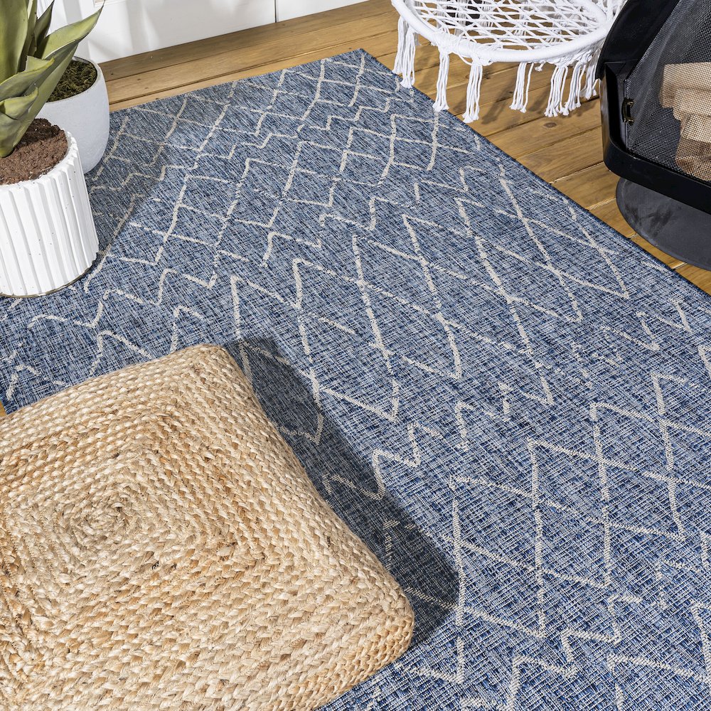 Madaba Moroccan Trellis Indoor/Outdoor Area Rug. Picture 8