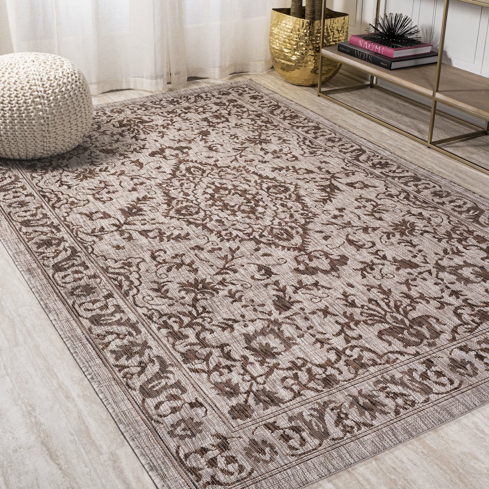 Jerash Ornate Medallion Indoor/Outdoor Area Rug. Picture 2