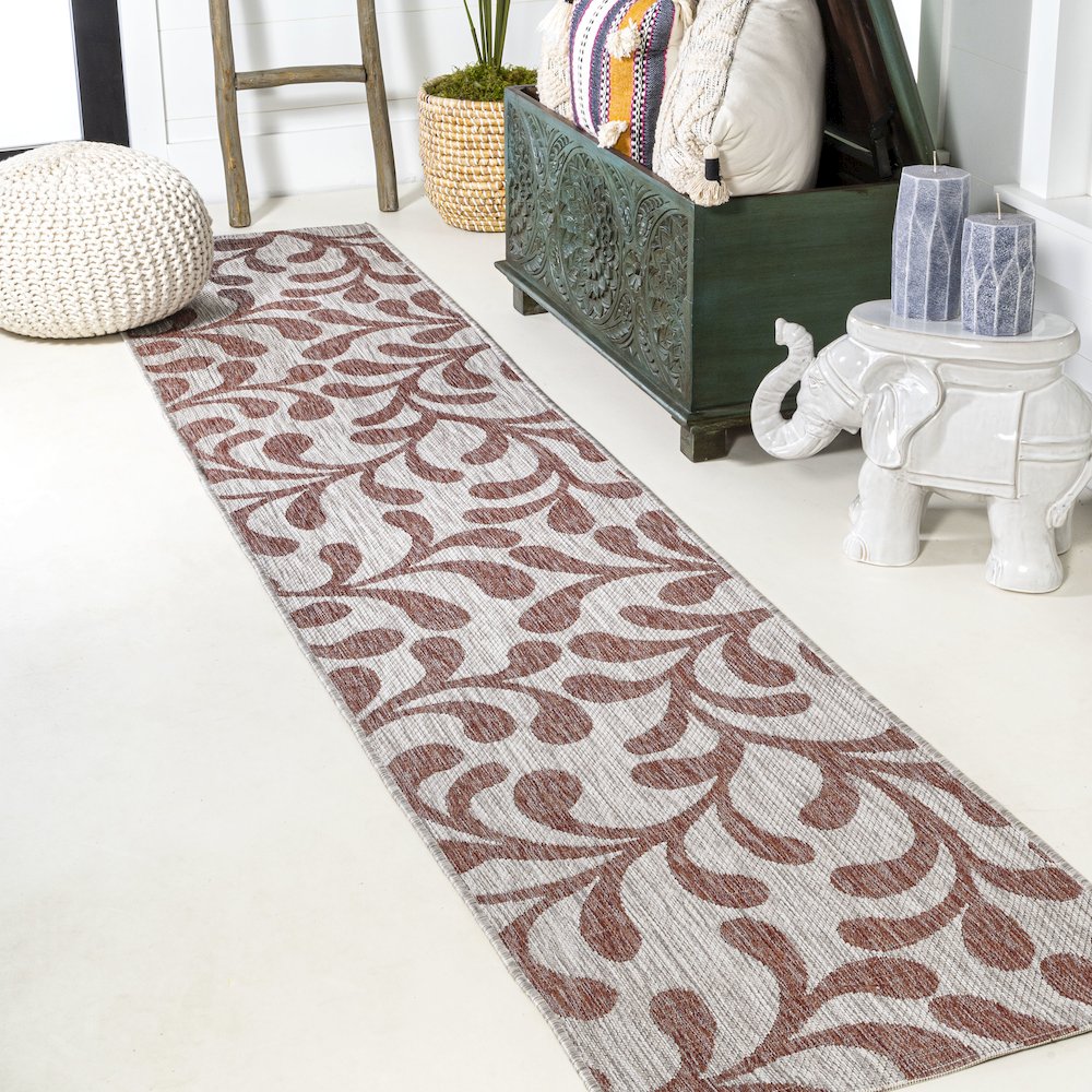 Vine All Over Indoor/Outdoor Area Rug. Picture 2