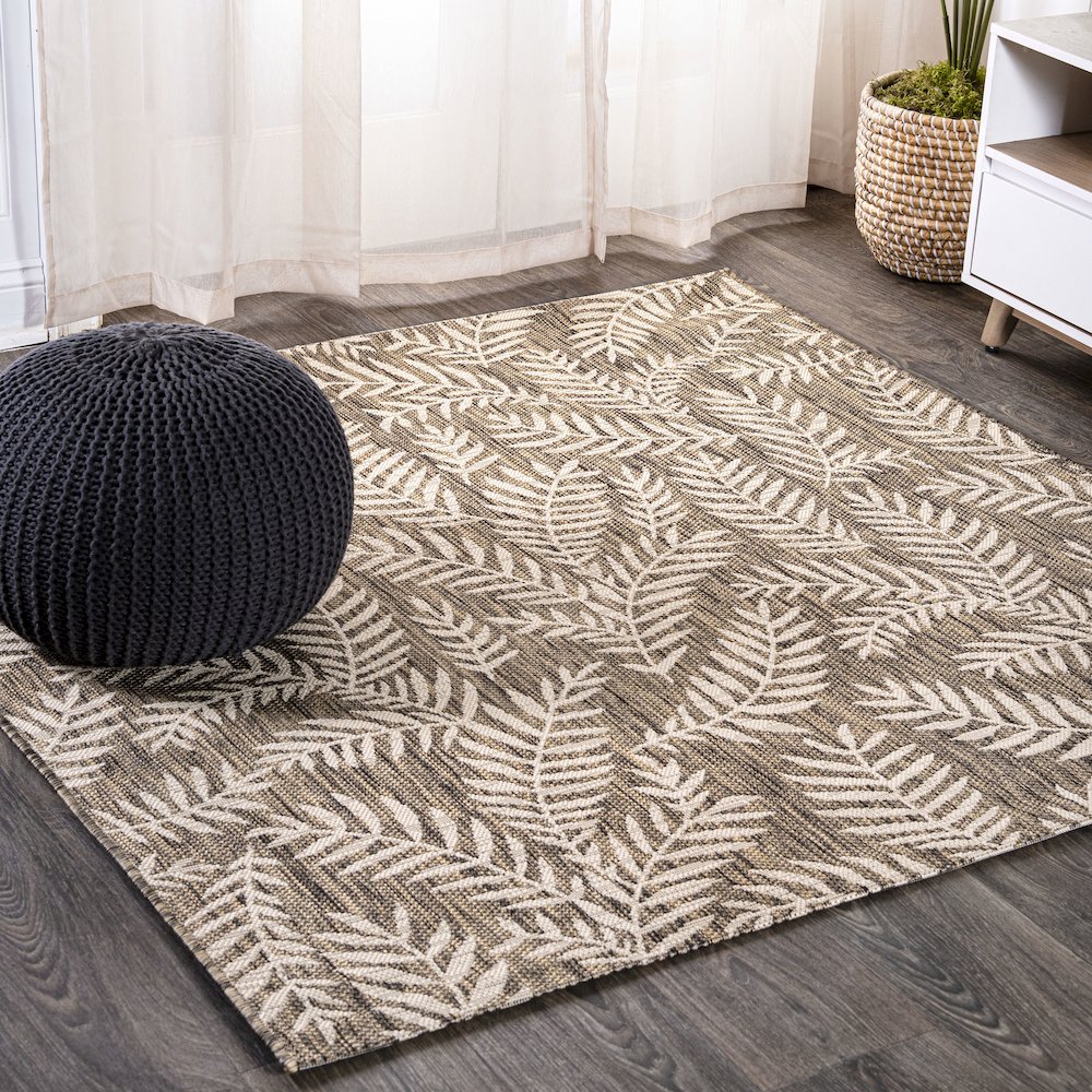 Nevis Palm Frond Indoor/Outdoor Area Rug. Picture 2