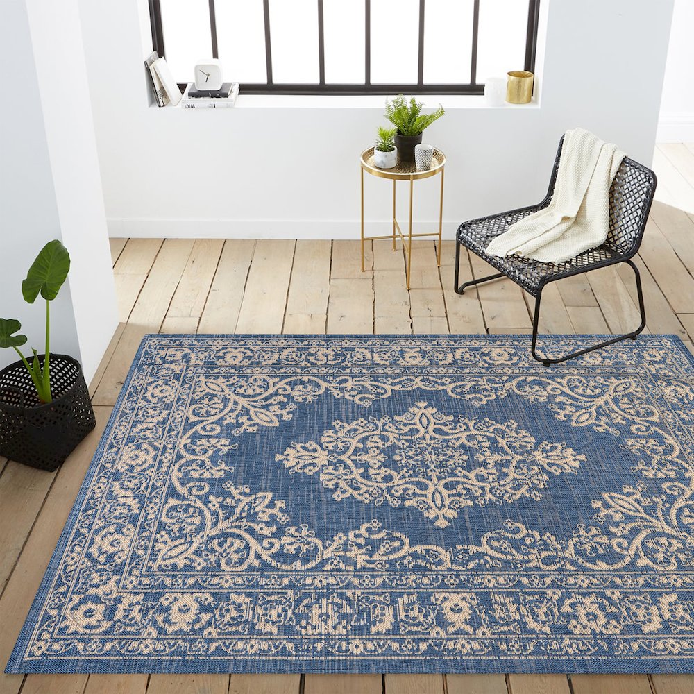 Galon Filigree Indoor/Outdoor Area Rug. Picture 14