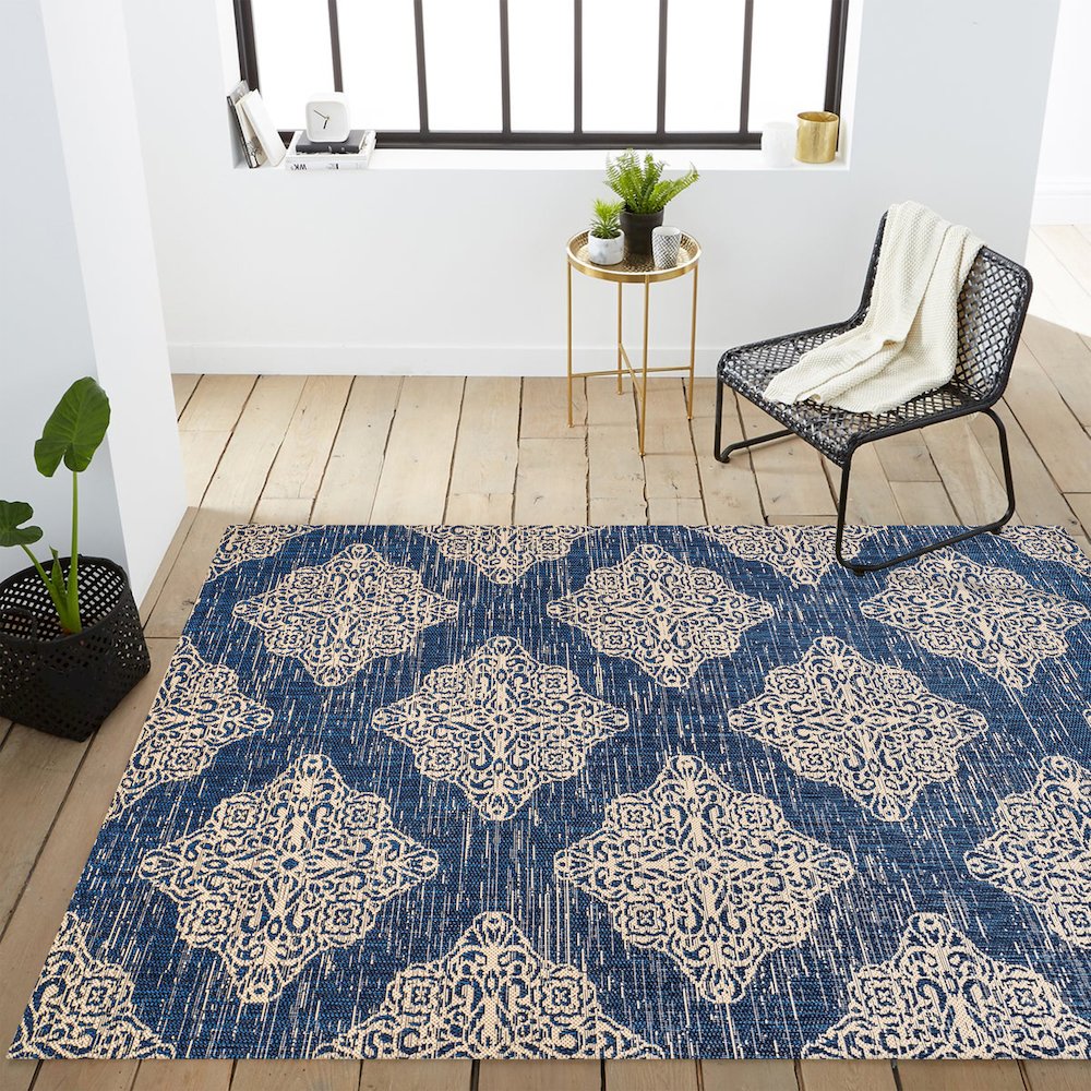 Tuscany Ornate Medallions Indoor/Outdoor Area Rug. Picture 14