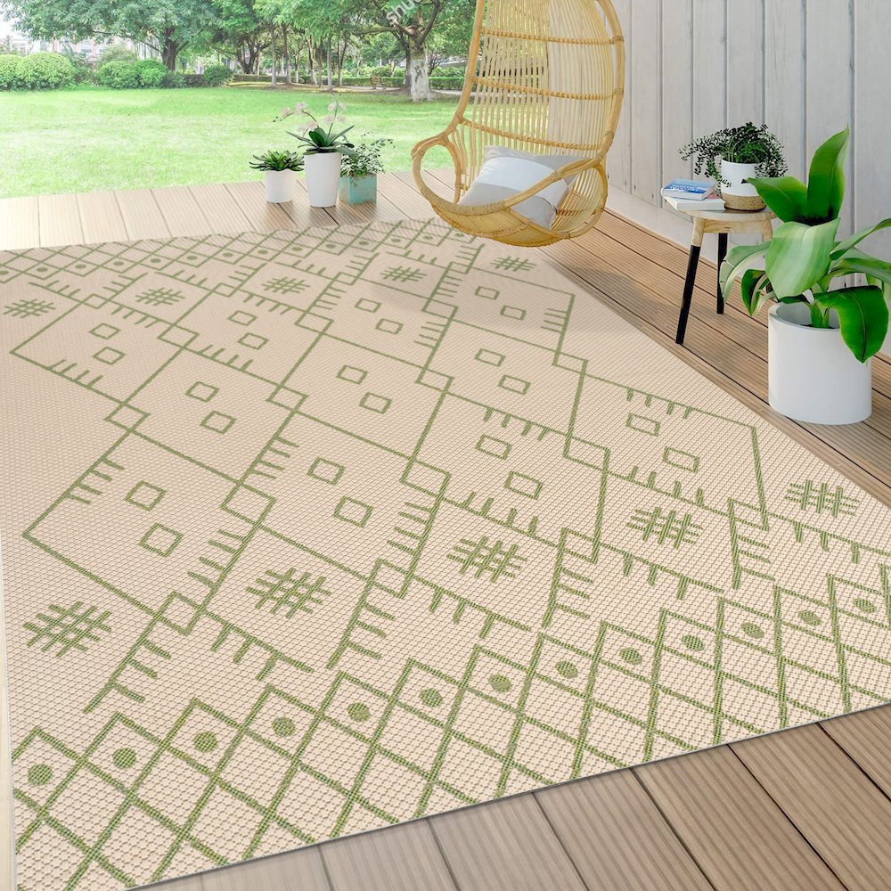 Boho Moroccan Indoor/Outdoor Area Rug. Picture 5