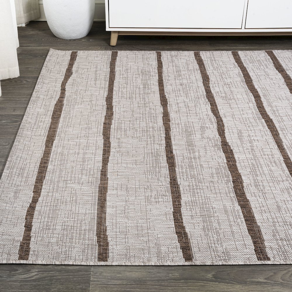 Colonia Berber Stripe Indoor/Outdoor Area Rug. Picture 3