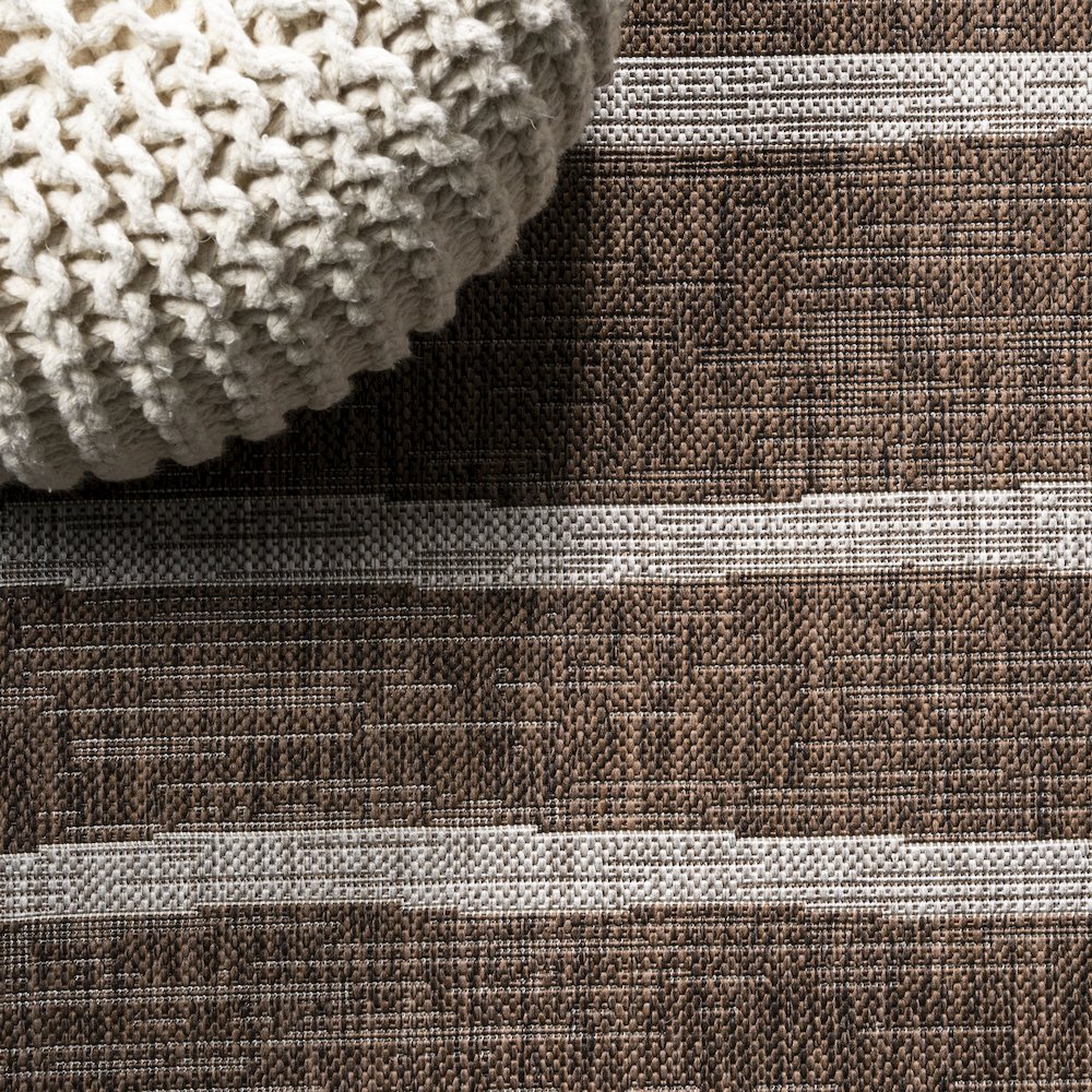 Colonia Berber Stripe Indoor/Outdoor Area Rug. Picture 4