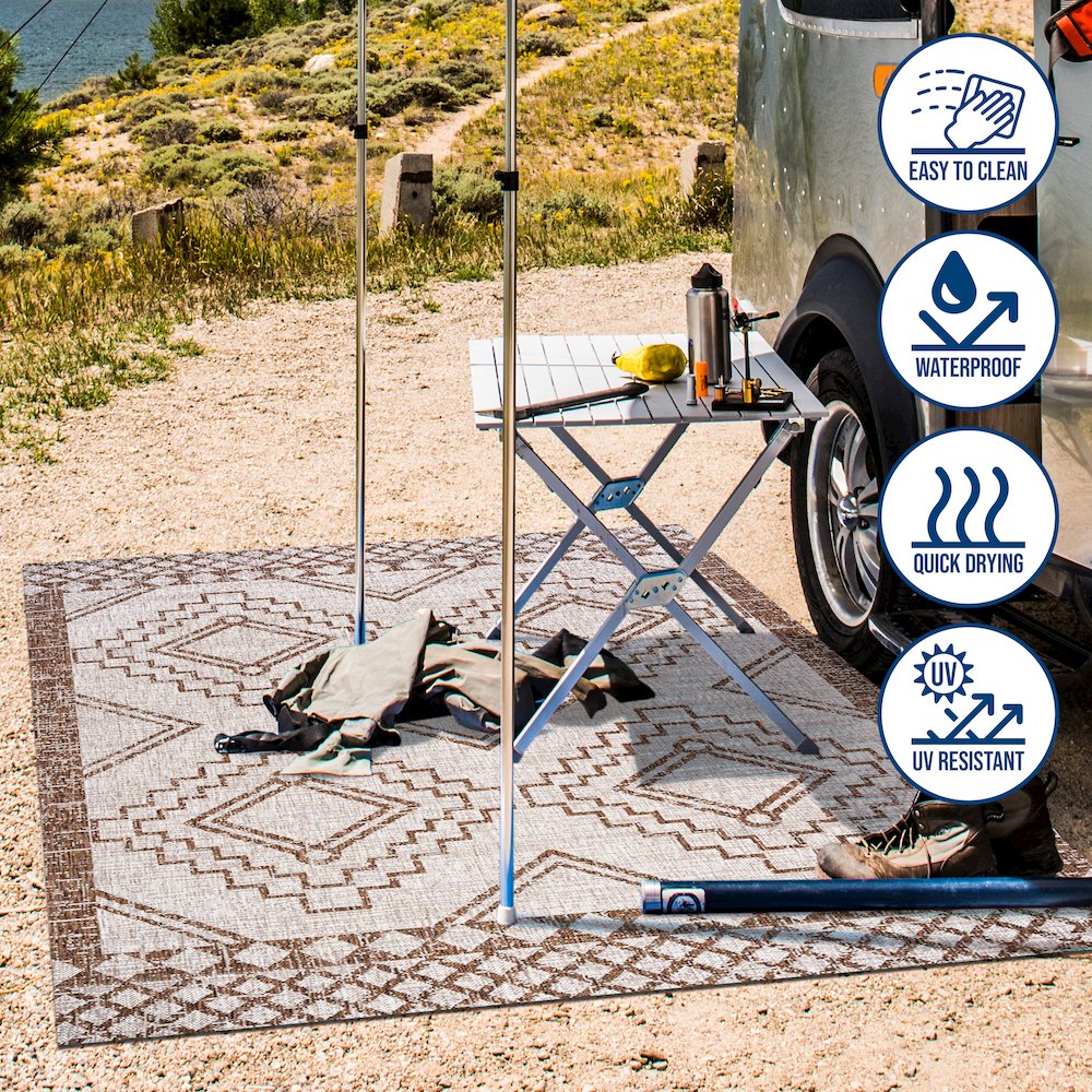 Marokko Diamond Tribal Medallion Indoor/Outdoor Area Rug. Picture 10