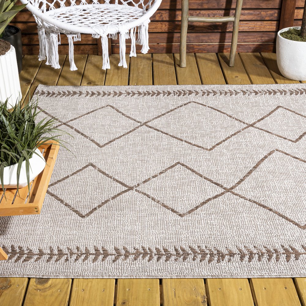 Derya Tribal Diamond Trellis Indoor/Outdoor Area Rug. Picture 8