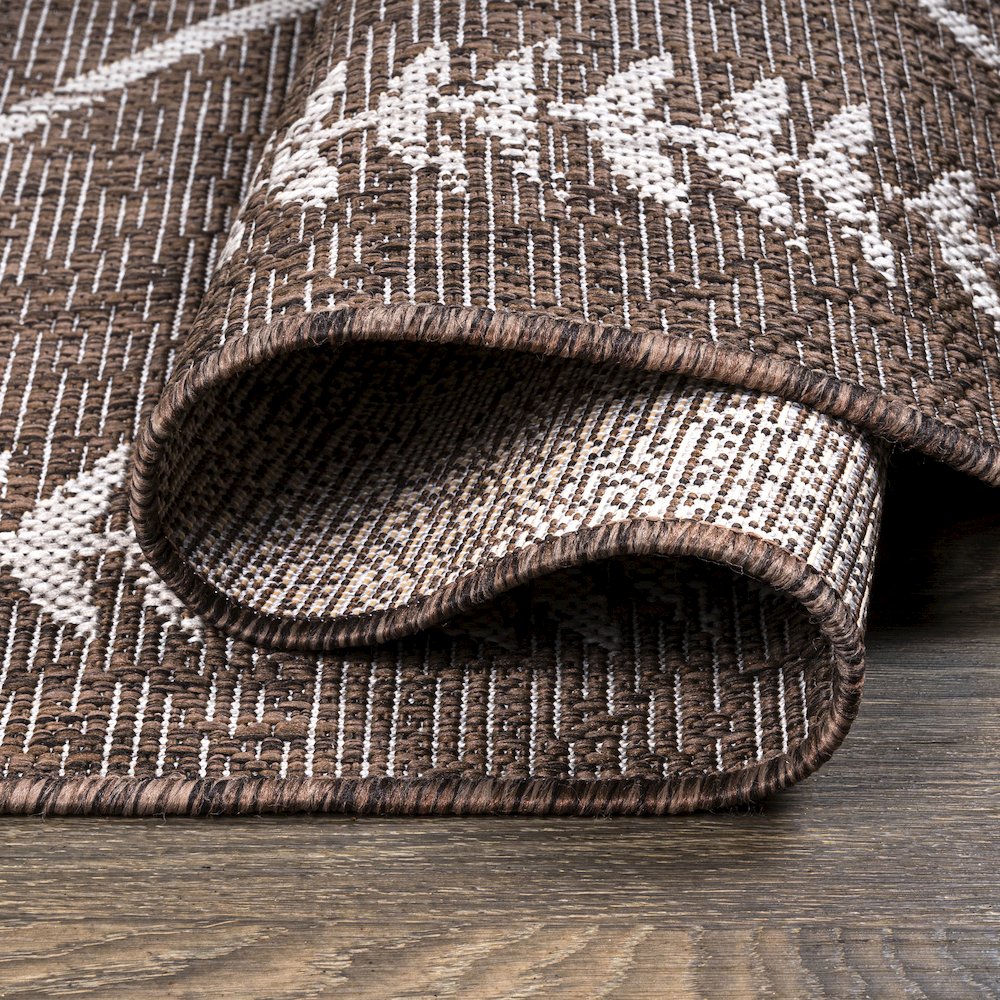 Derya Tribal Diamond Trellis Indoor/Outdoor Area Rug. Picture 8