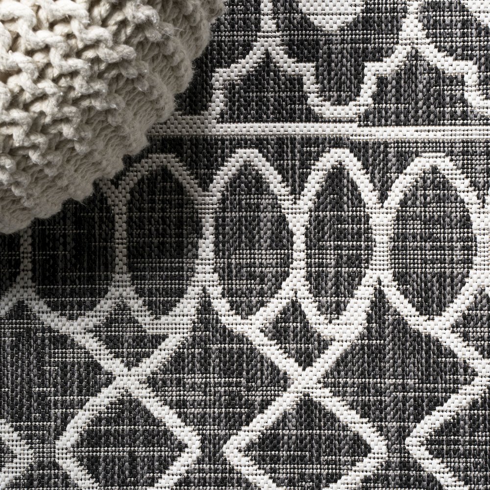 Kafel Tribal Bohemian Indoor/Outdoor Area Rug. Picture 4
