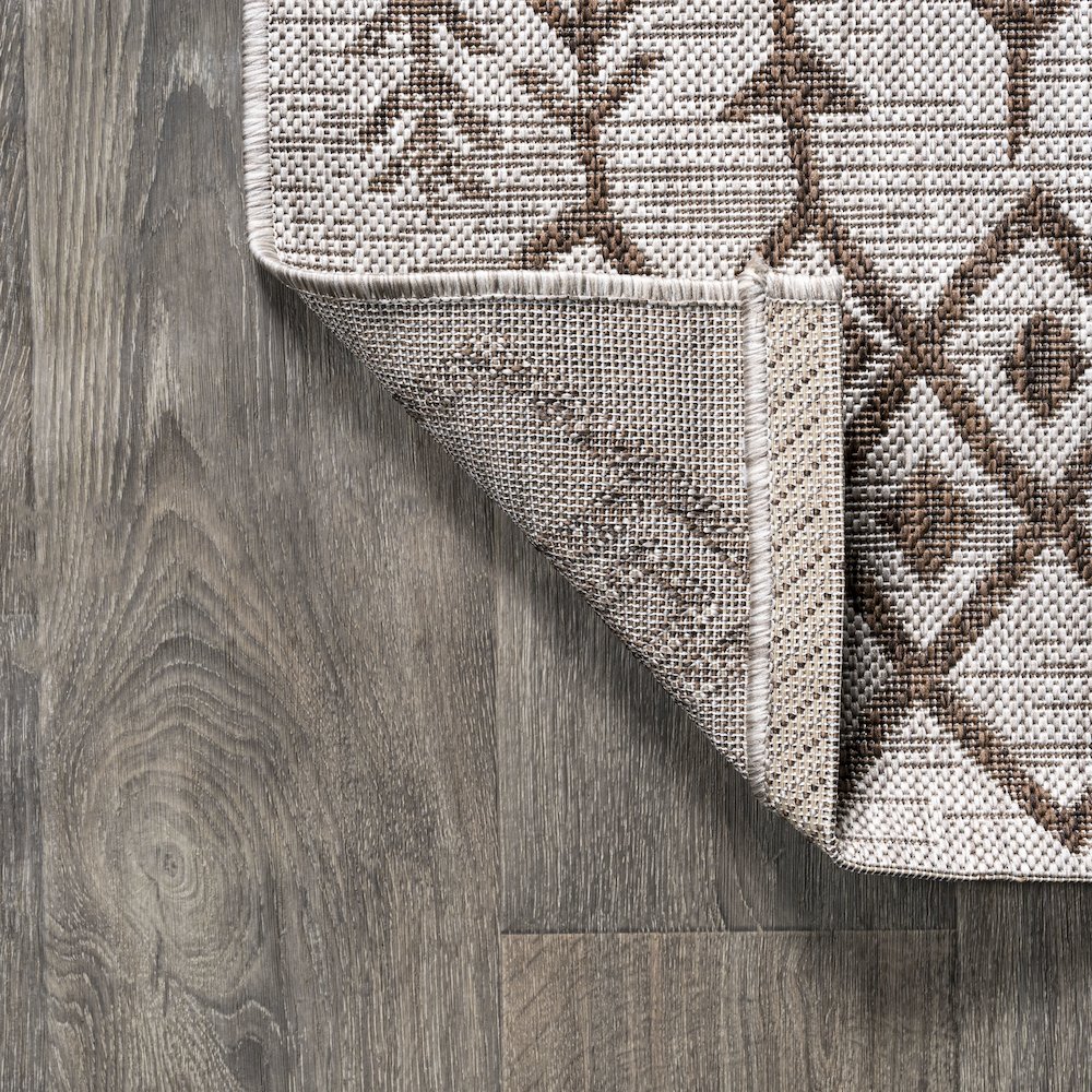 Tokay Bohemian Geometric Indoor/Outdoor Area Rug. Picture 3