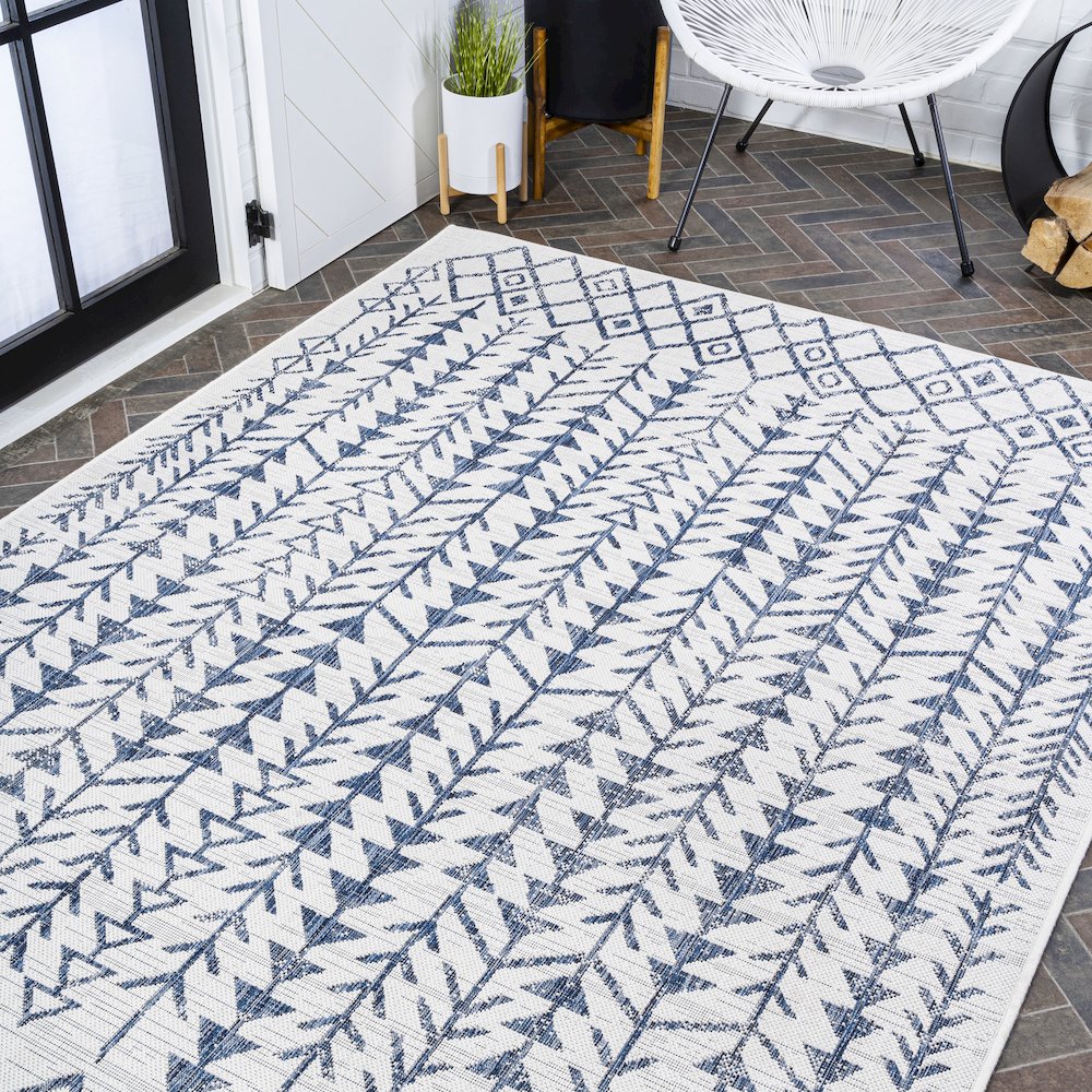Tokay Bohemian Geometric Indoor/Outdoor Area Rug. Picture 8