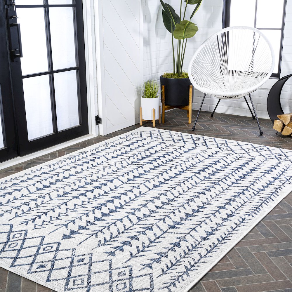 Tokay Bohemian Geometric Indoor/Outdoor Area Rug. Picture 9