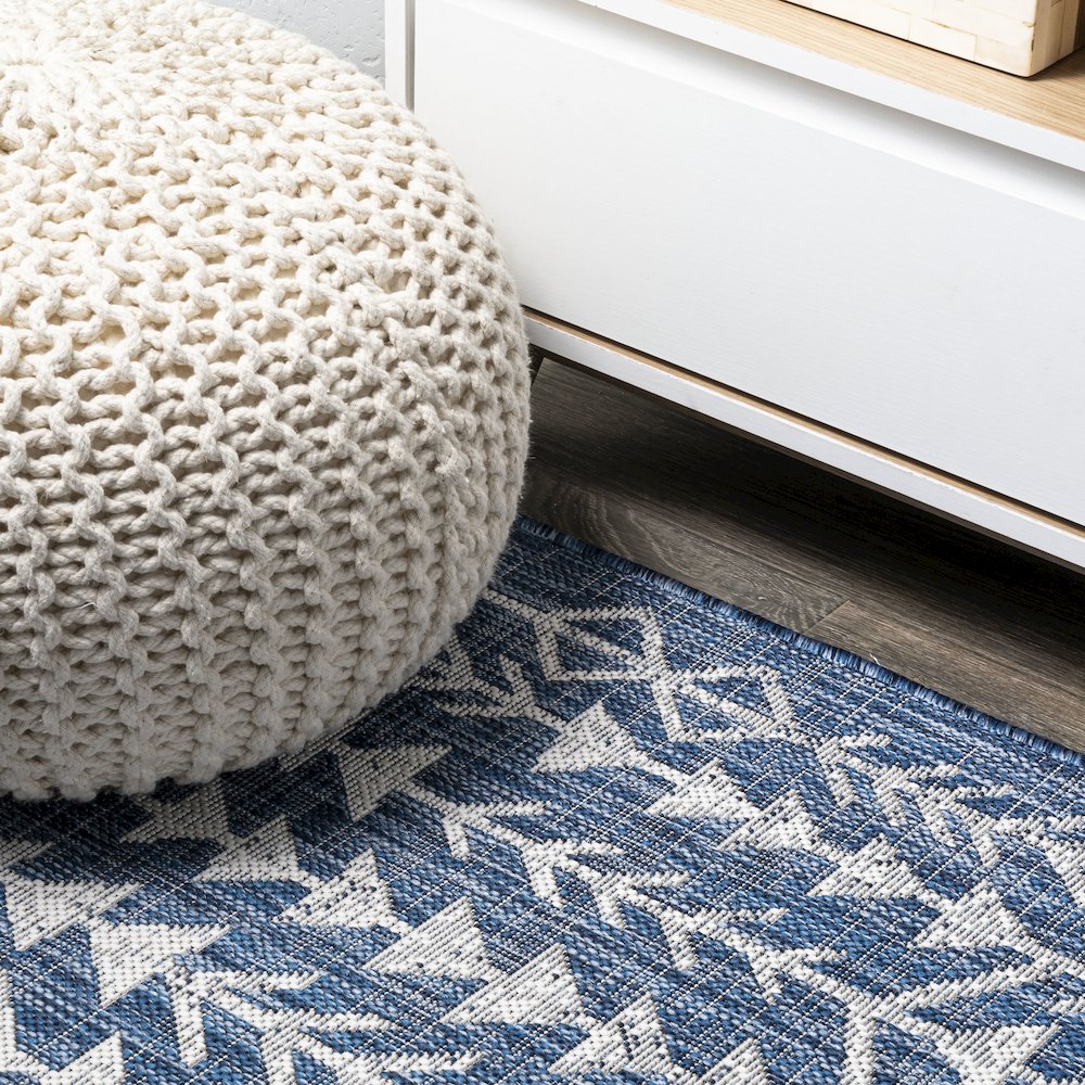 Tokay Bohemian Geometric Indoor/Outdoor Area Rug. Picture 5