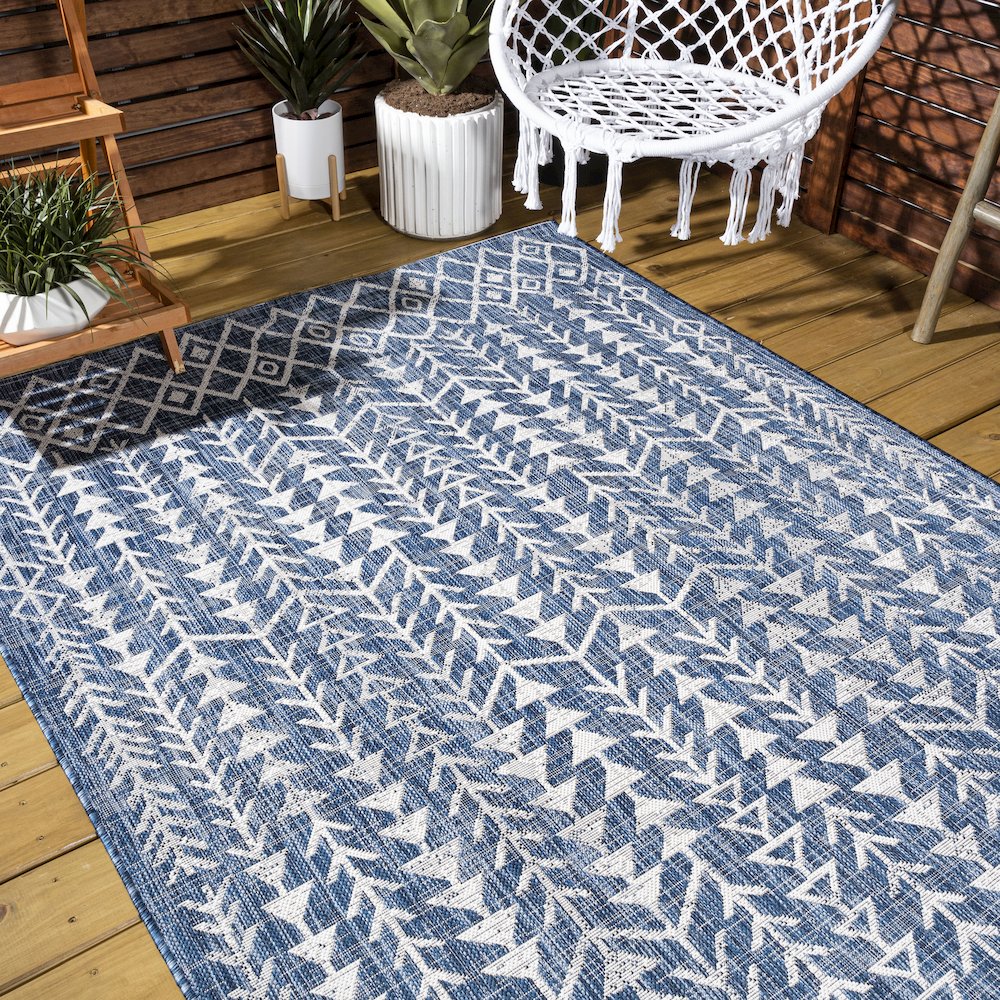 Tokay Bohemian Geometric Indoor/Outdoor Area Rug. Picture 9